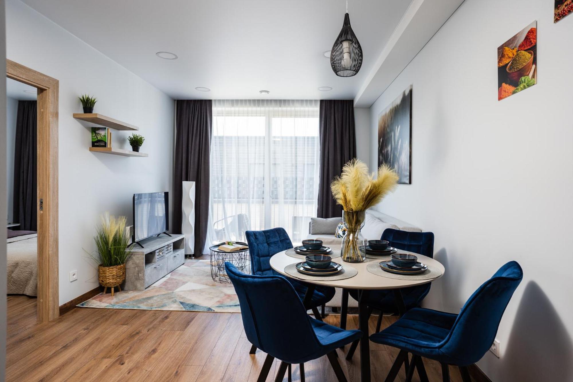 Lazdyneliu Vingis, Free Underground Parking, Long Stays Welcome VNO Eksteriør billede